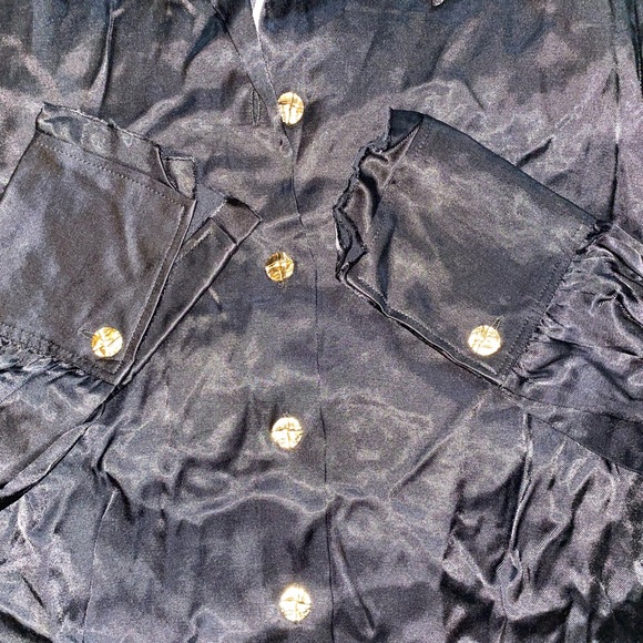 Zara crinkle-textured satin button up blouse - Picture 2 of 4